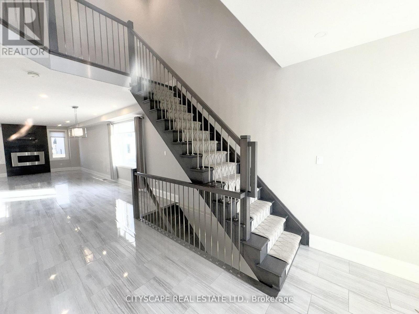 5074 Kalar Road, Niagara Falls, Ontario  L2H 1T2 - Photo 7 - X12844904