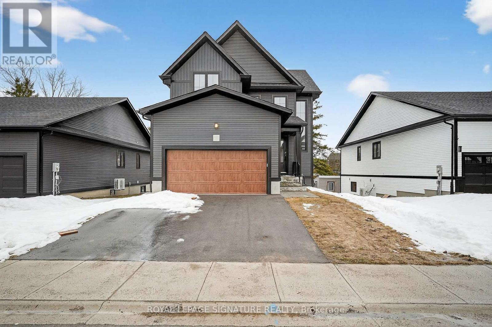 5 - 297 WHITING STREET, Ingersoll, Ontario