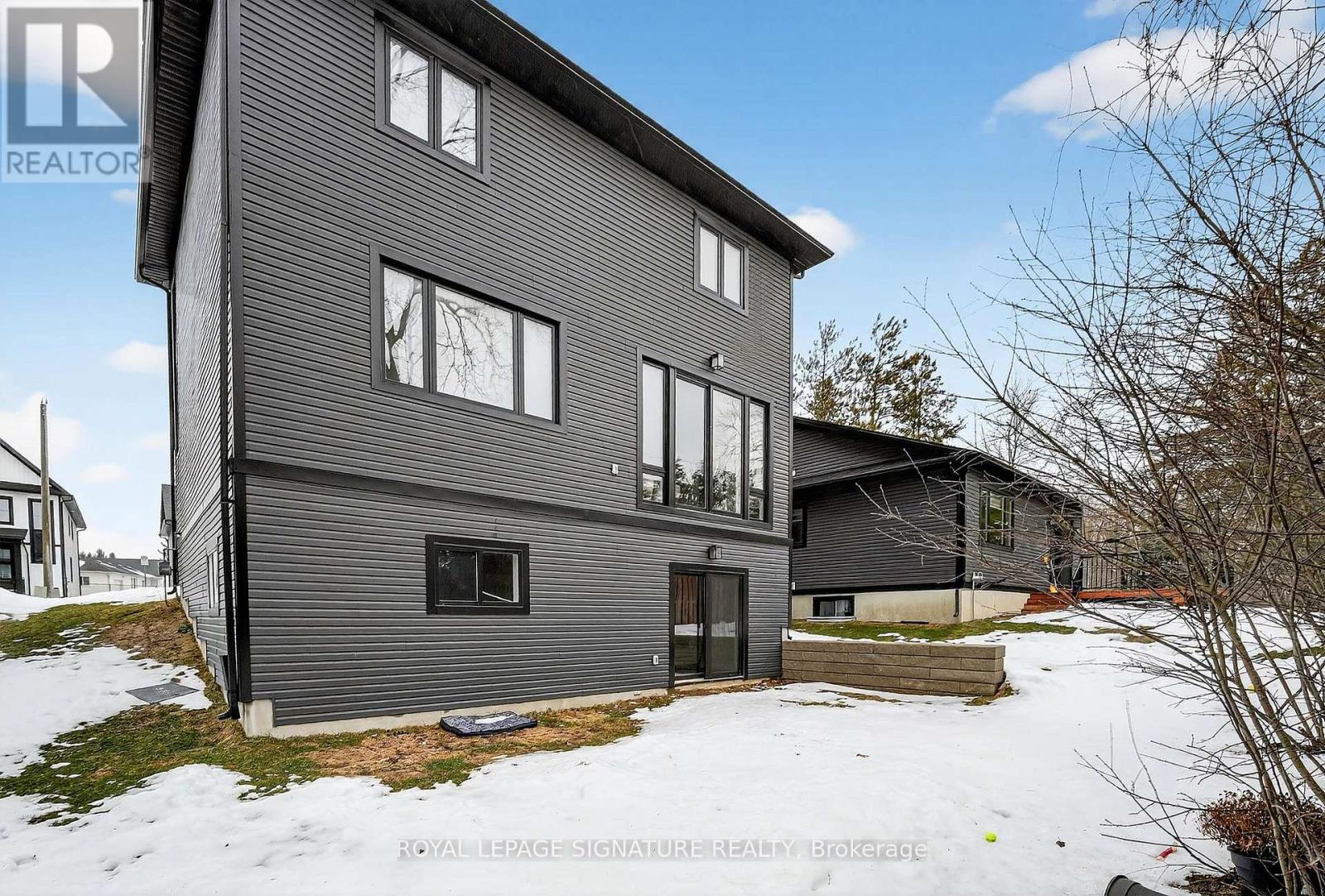 5 - 297 Whiting Street, Ingersoll, Ontario  N5C 3W5 - Photo 42 - X12844932