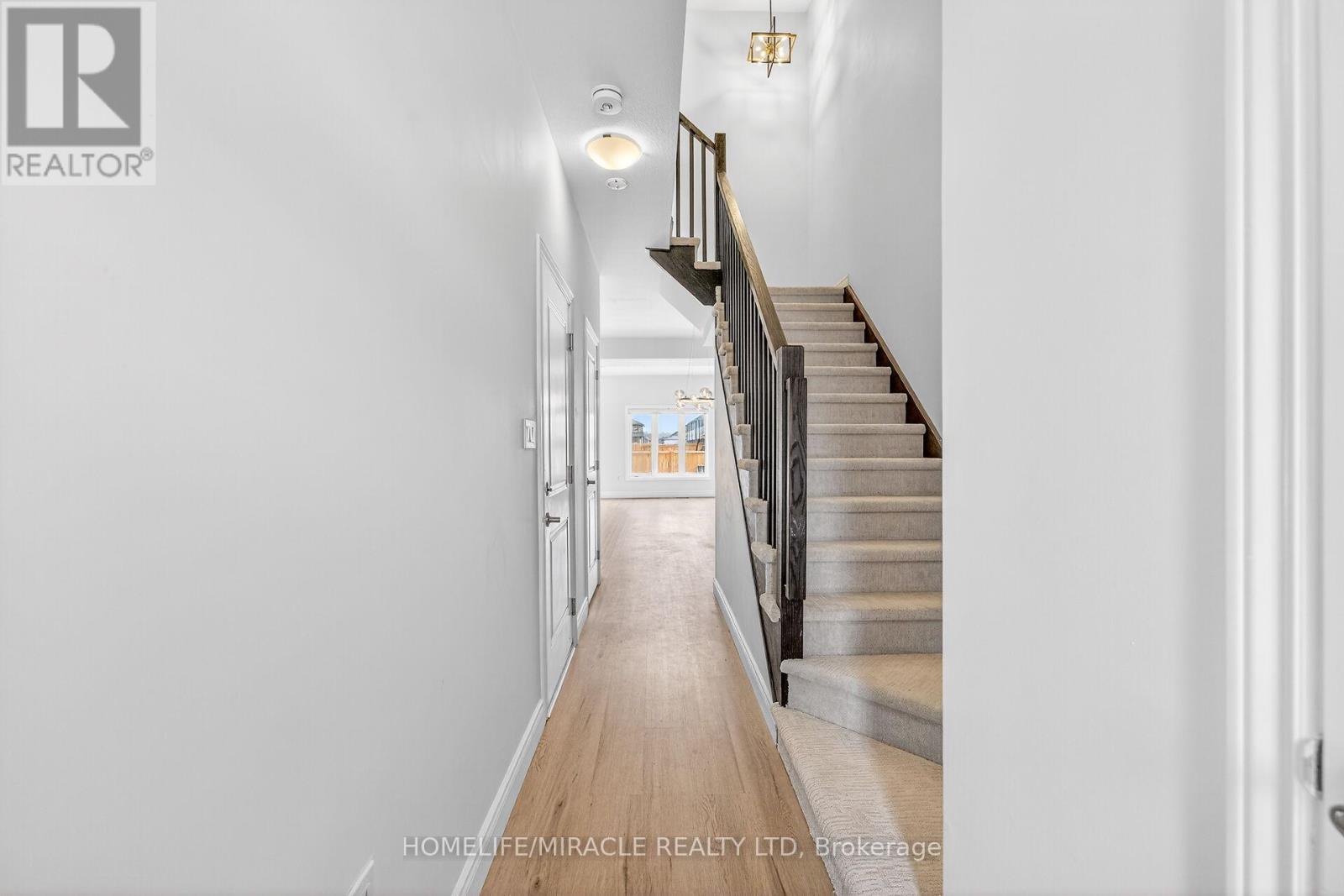 10 June Callwood Way, Brantford, Ontario  N3T 0T7 - Photo 3 - X12844956