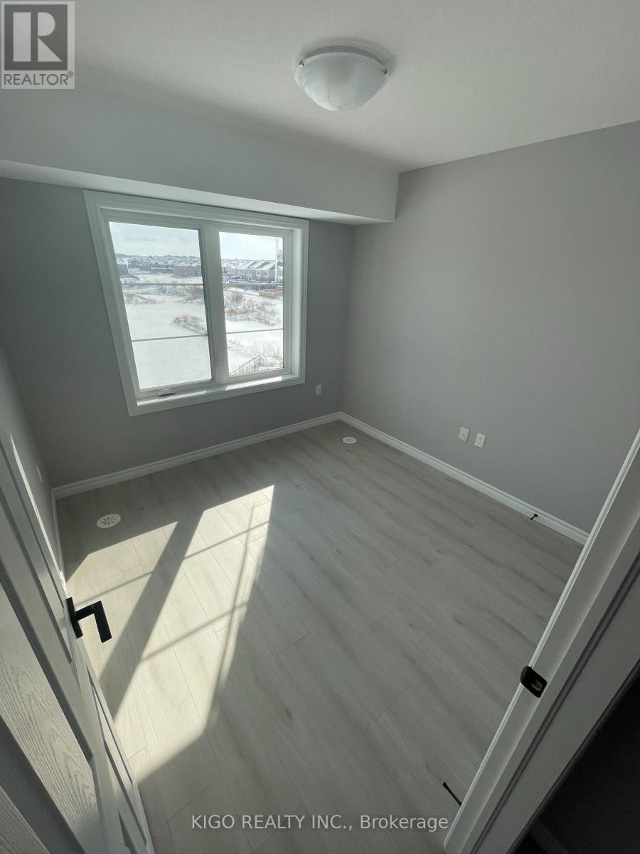 102 Lomond Lane, Kitchener, Ontario  N2R 0T6 - Photo 12 - X12844978