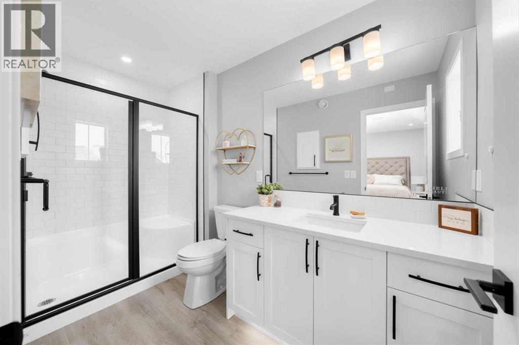 92 Wolf Gate, Okotoks, Alberta  T1S 5T9 - Photo 15 - A2288264