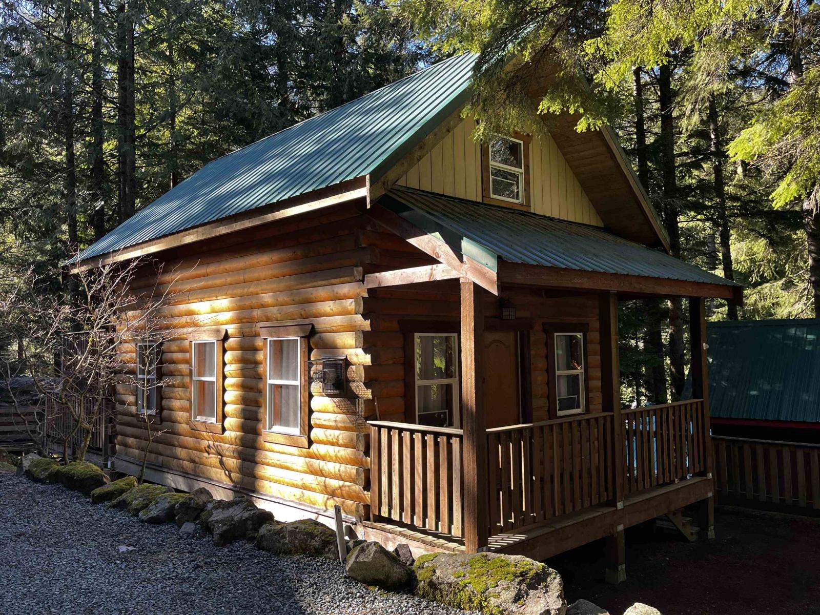 H103 Strawberry Lane, Sunshine Valley, Sunshine Valley, British Columbia  V0X 1L5 - Photo 2 - R3095413