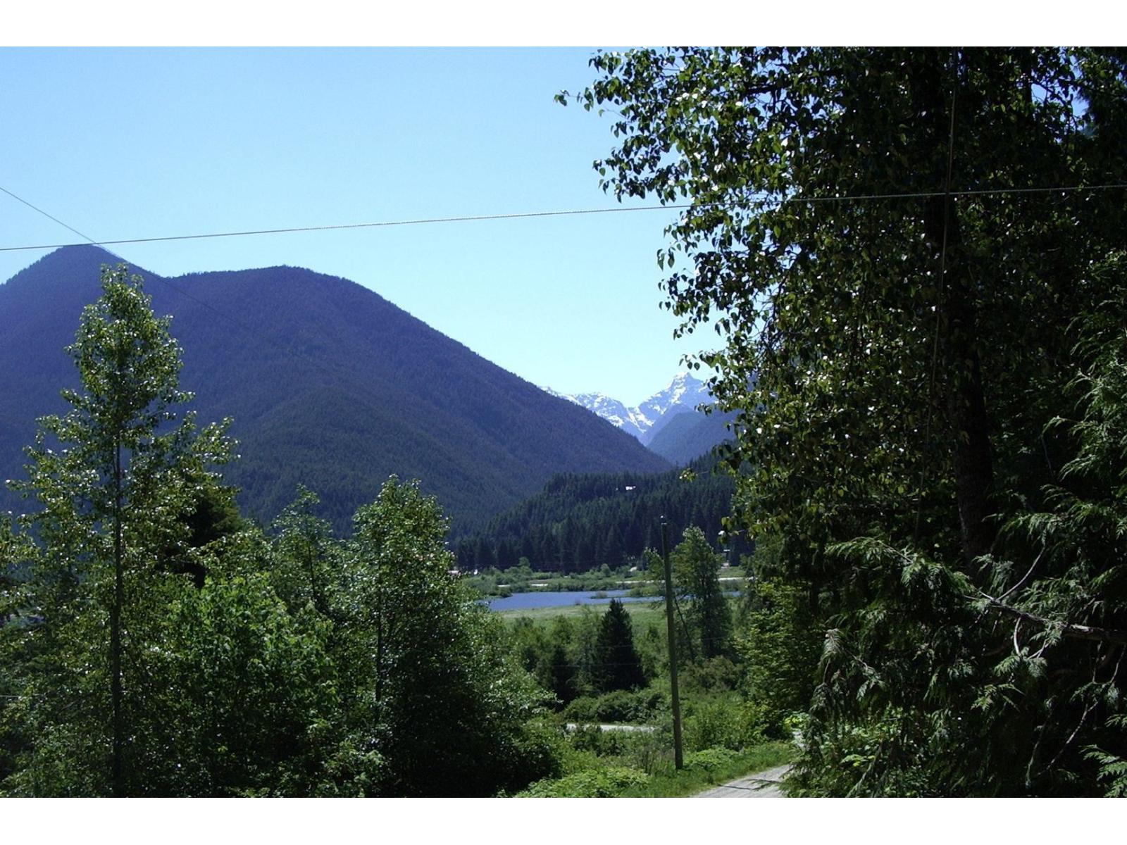 H103 Strawberry Lane, Sunshine Valley, Sunshine Valley, British Columbia  V0X 1L5 - Photo 36 - R3095413