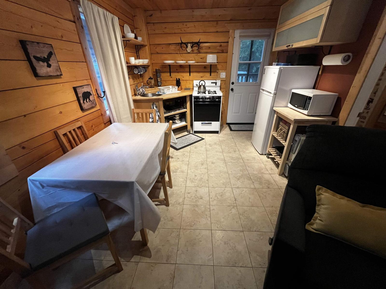 H103 Strawberry Lane, Sunshine Valley, Sunshine Valley, British Columbia  V0X 1L5 - Photo 10 - R3095413