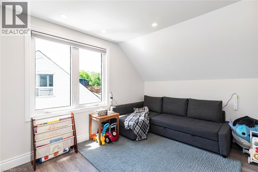 2055 Churchill Avenue, Burlington, Ontario  L7R 3T8 - Photo 18 - 40809521