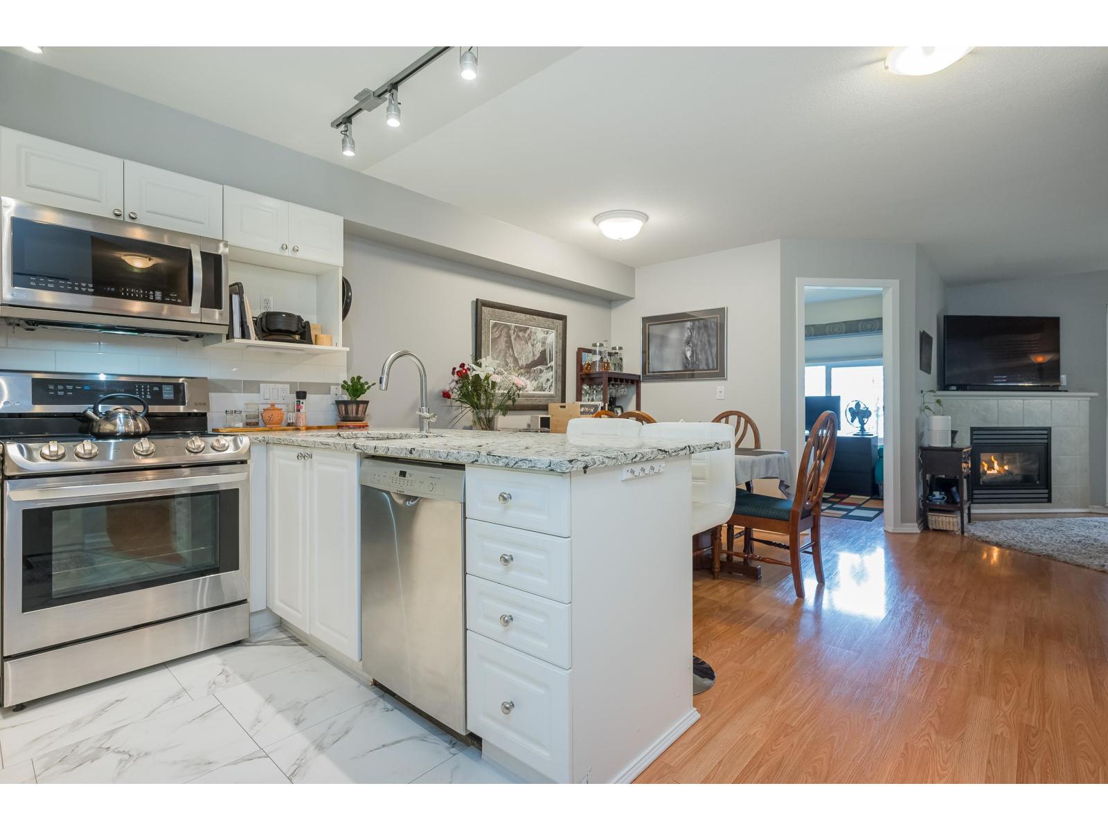 112 20896 57th Avenue, Langley, British Columbia  V3A 8S9 - Photo 5 - R3093270