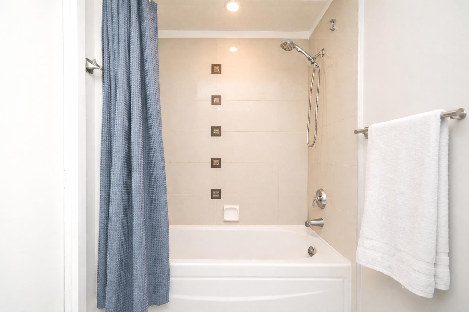 233 6628 120 Street, Surrey, British Columbia  V3W 1T7 - Photo 21 - R3089234