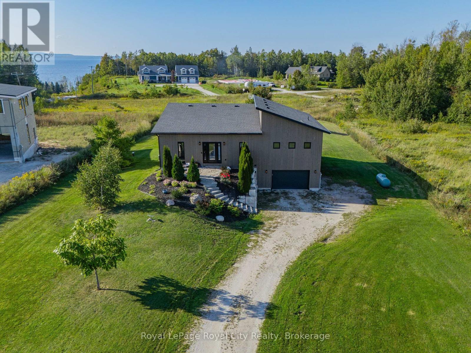 103 Ugovsek Crescent, Meaford, Ontario  N0H 1B0 - Photo 34 - X12748248