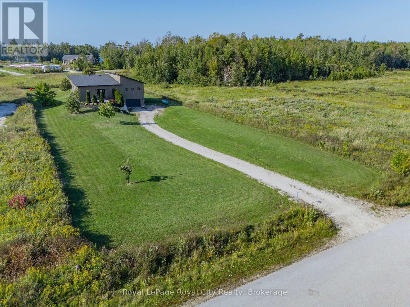 103 Ugovsek Crescent, Meaford, Ontario  N0H 1B0 - Photo 32 - X12748248
