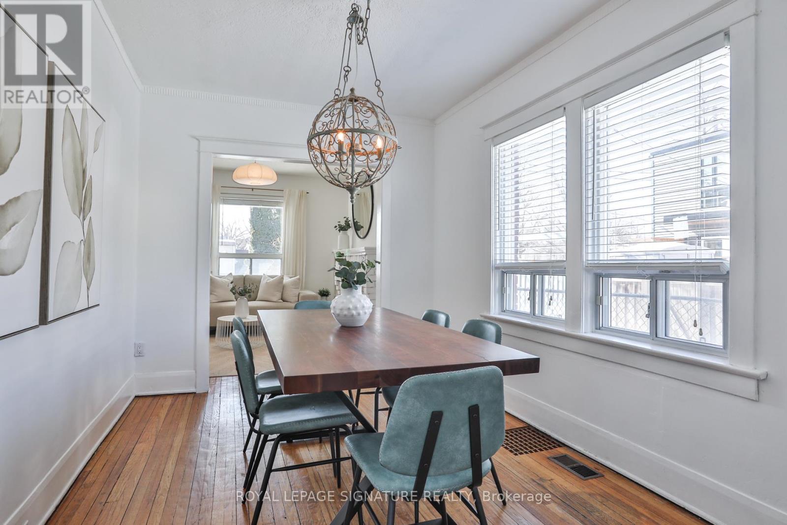 2 Earl Haig Avenue, Toronto, Ontario  M4C 1E1 - Photo 11 - E12844724