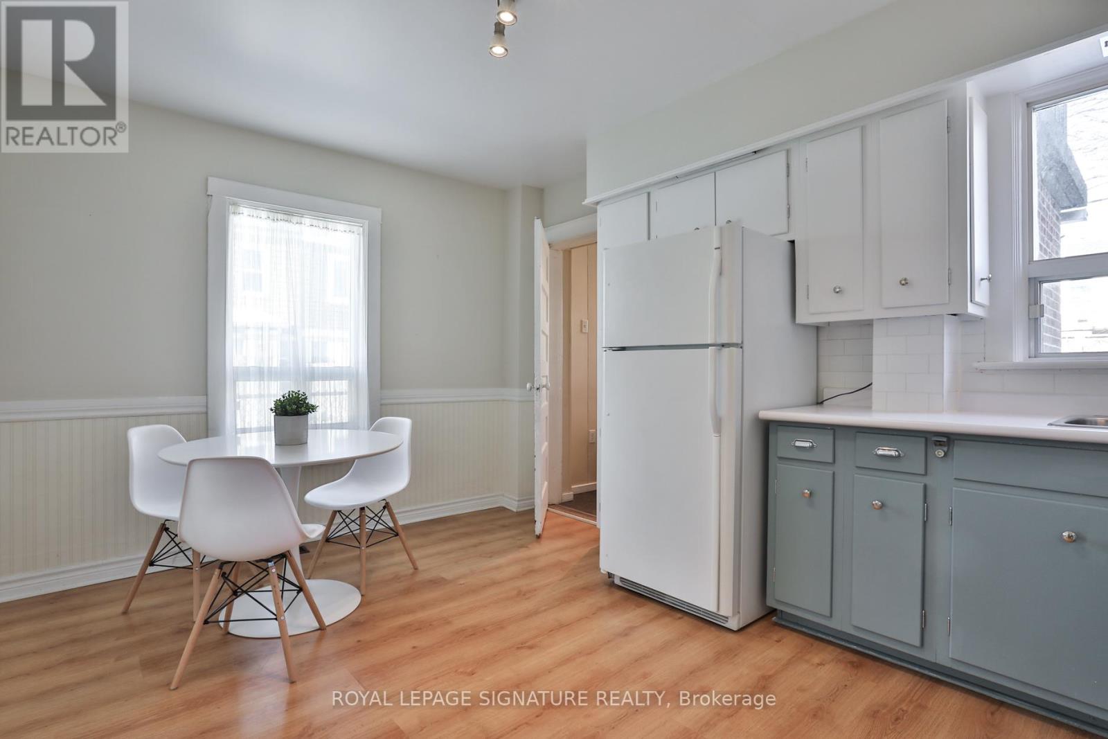 2 Earl Haig Avenue, Toronto, Ontario  M4C 1E1 - Photo 17 - E12844724