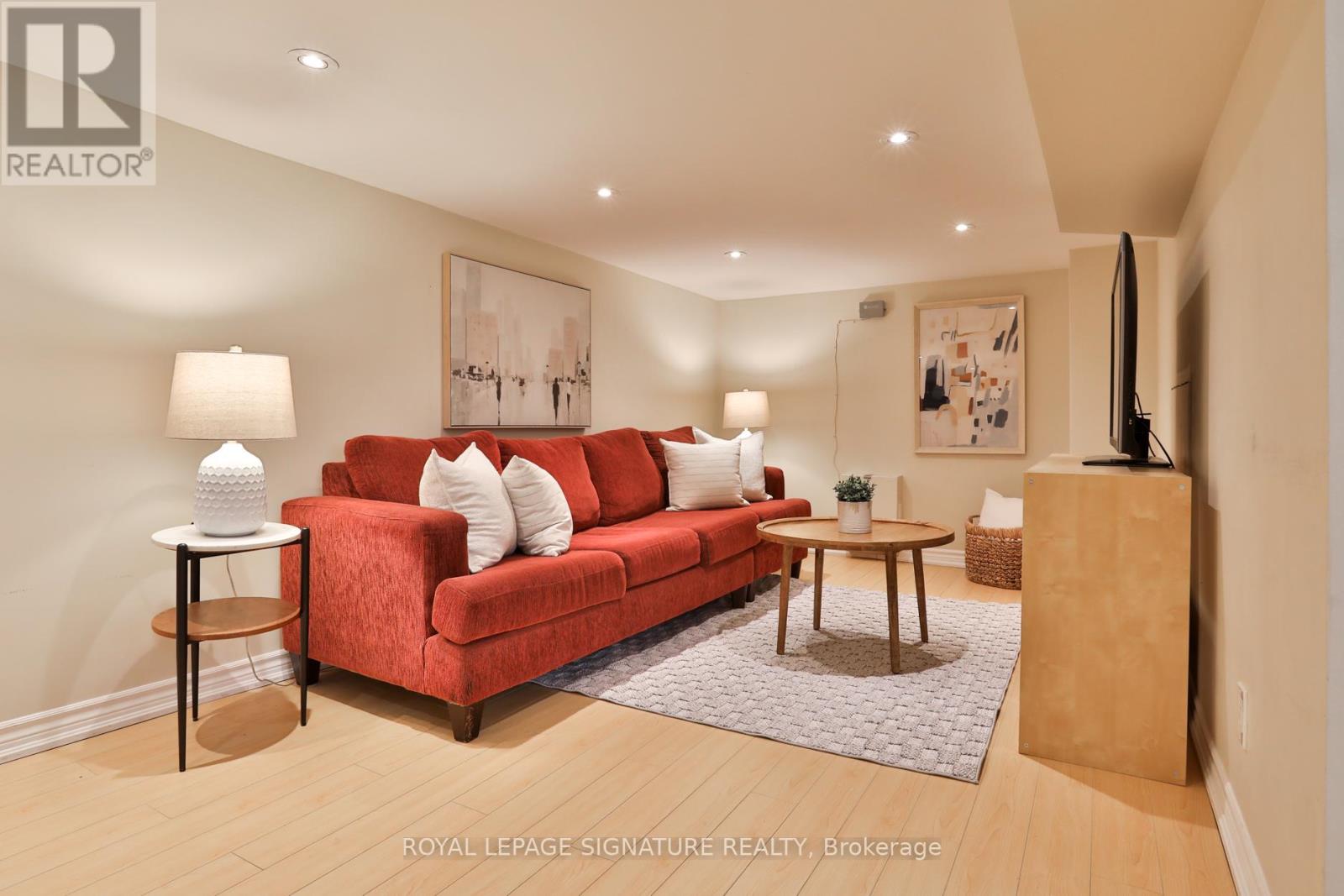 2 Earl Haig Avenue, Toronto, Ontario  M4C 1E1 - Photo 34 - E12844724