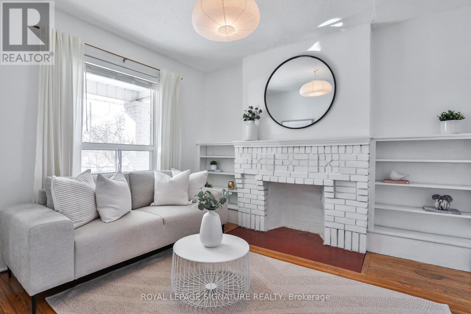 2 Earl Haig Avenue, Toronto, Ontario  M4C 1E1 - Photo 4 - E12844724