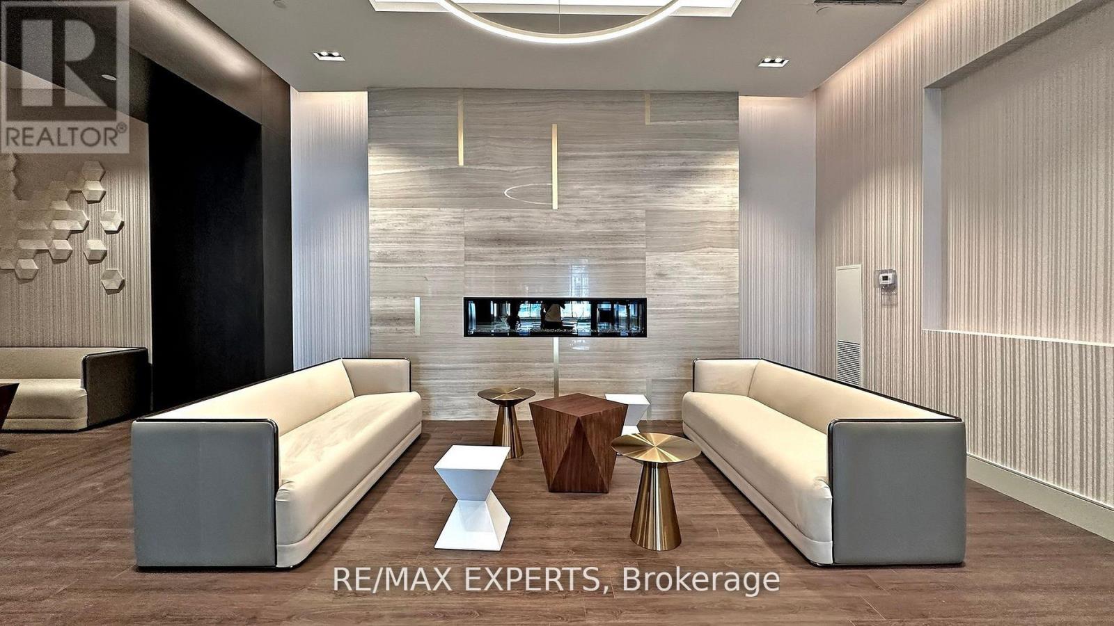 2015 - 9000 Jane Street S, Vaughan (Concord), Ontario  L4K 0M6 - Photo 3 - N12843008