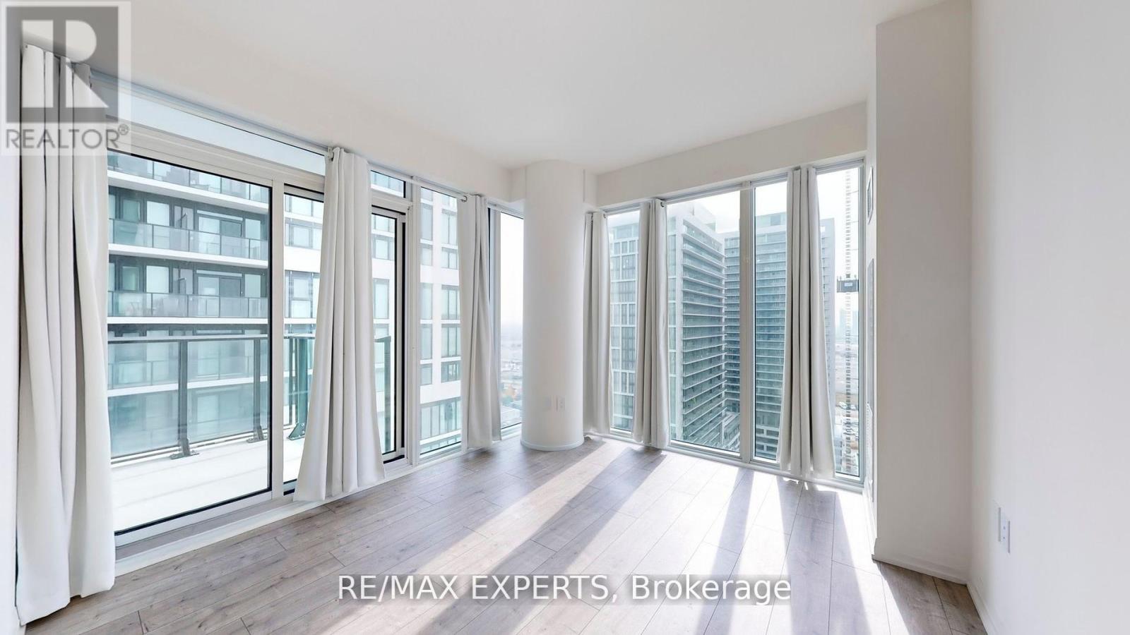 2015 - 9000 Jane Street S, Vaughan (Concord), Ontario  L4K 0M6 - Photo 8 - N12843008