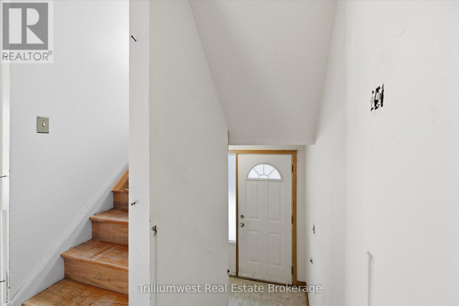 59 - 1300 Upper Ottawa Street, Hamilton, Ontario  L8W 1M8 - Photo 5 - X12844992