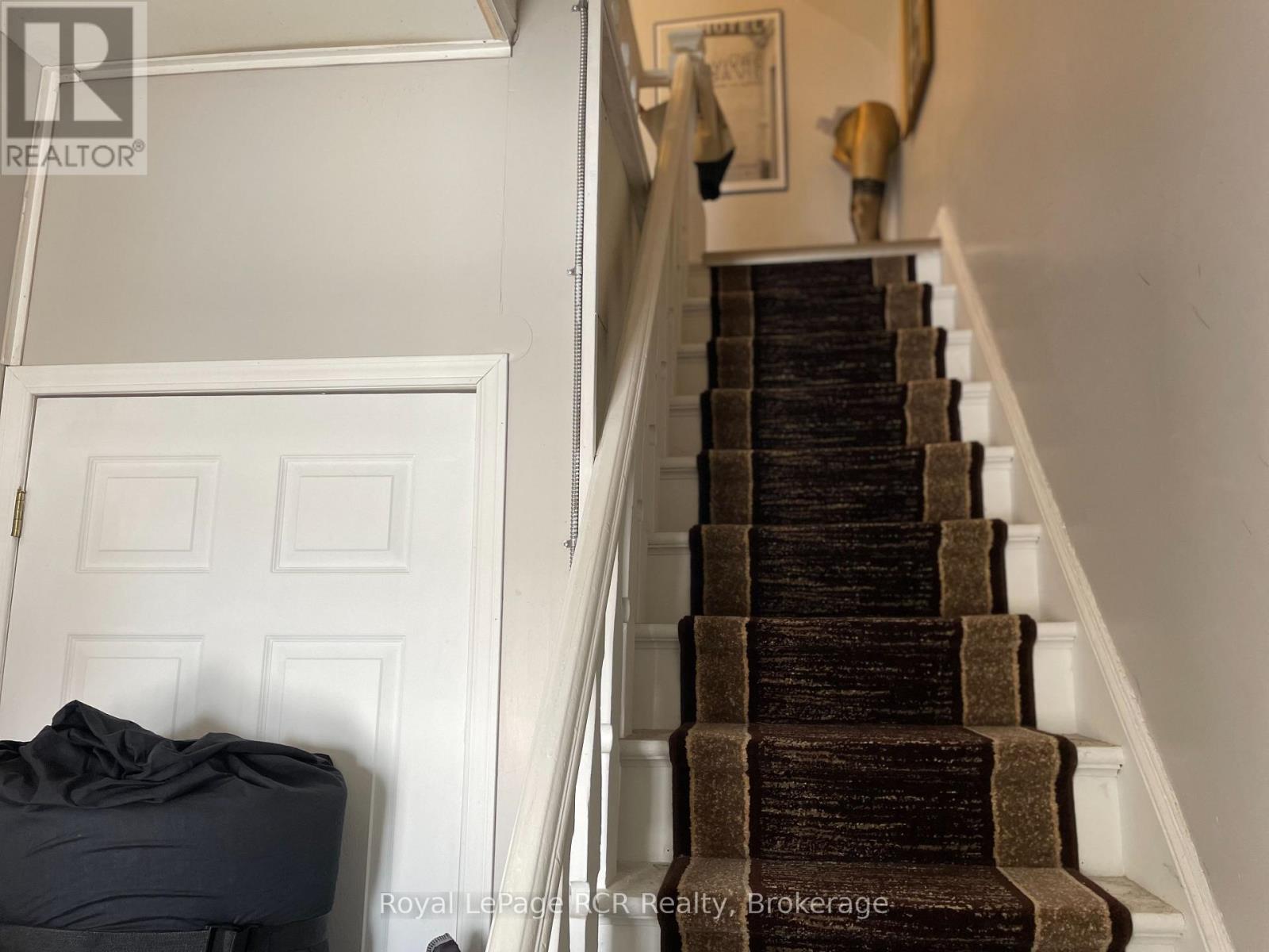 581 7th Avenue, Hanover, Ontario  N4N 2J9 - Photo 10 - X12845074