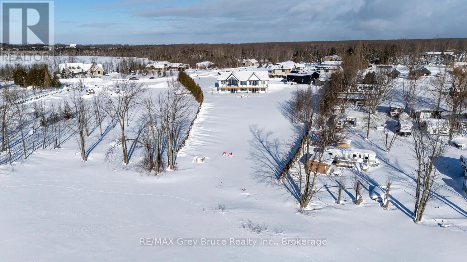 117 Almur Drive, Georgian Bluffs, Ontario  N0H 2T0 - Photo 42 - X12845090