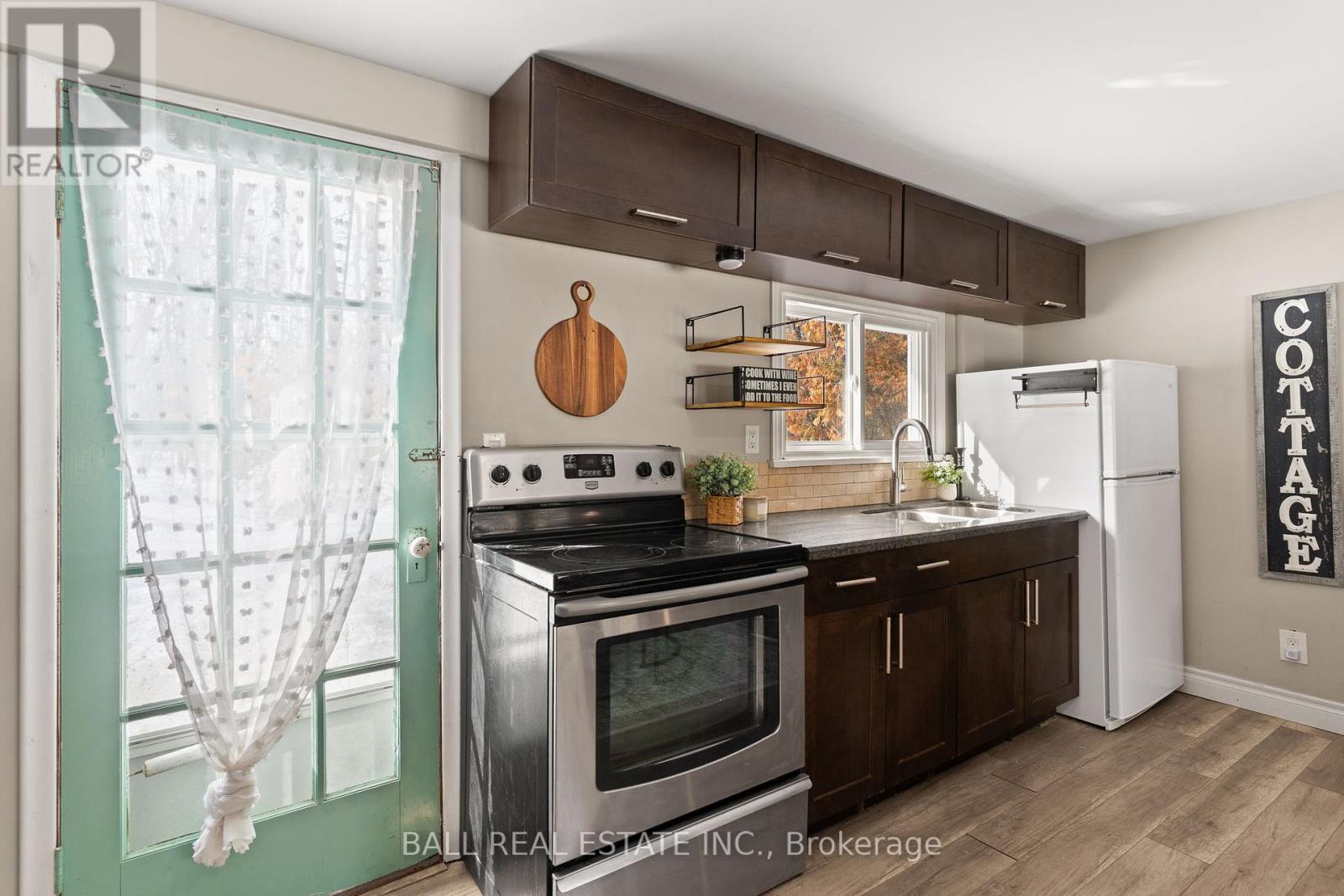 7 Manchester Trail, Kawartha Lakes, Ontario  K0M 1A0 - Photo 16 - X12845100