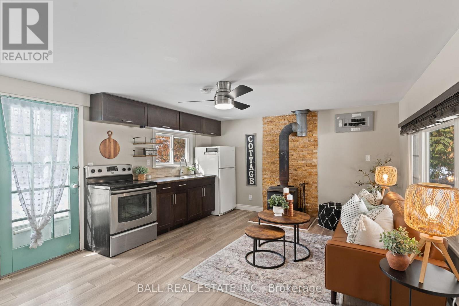 7 Manchester Trail, Kawartha Lakes, Ontario  K0M 1A0 - Photo 3 - X12845100