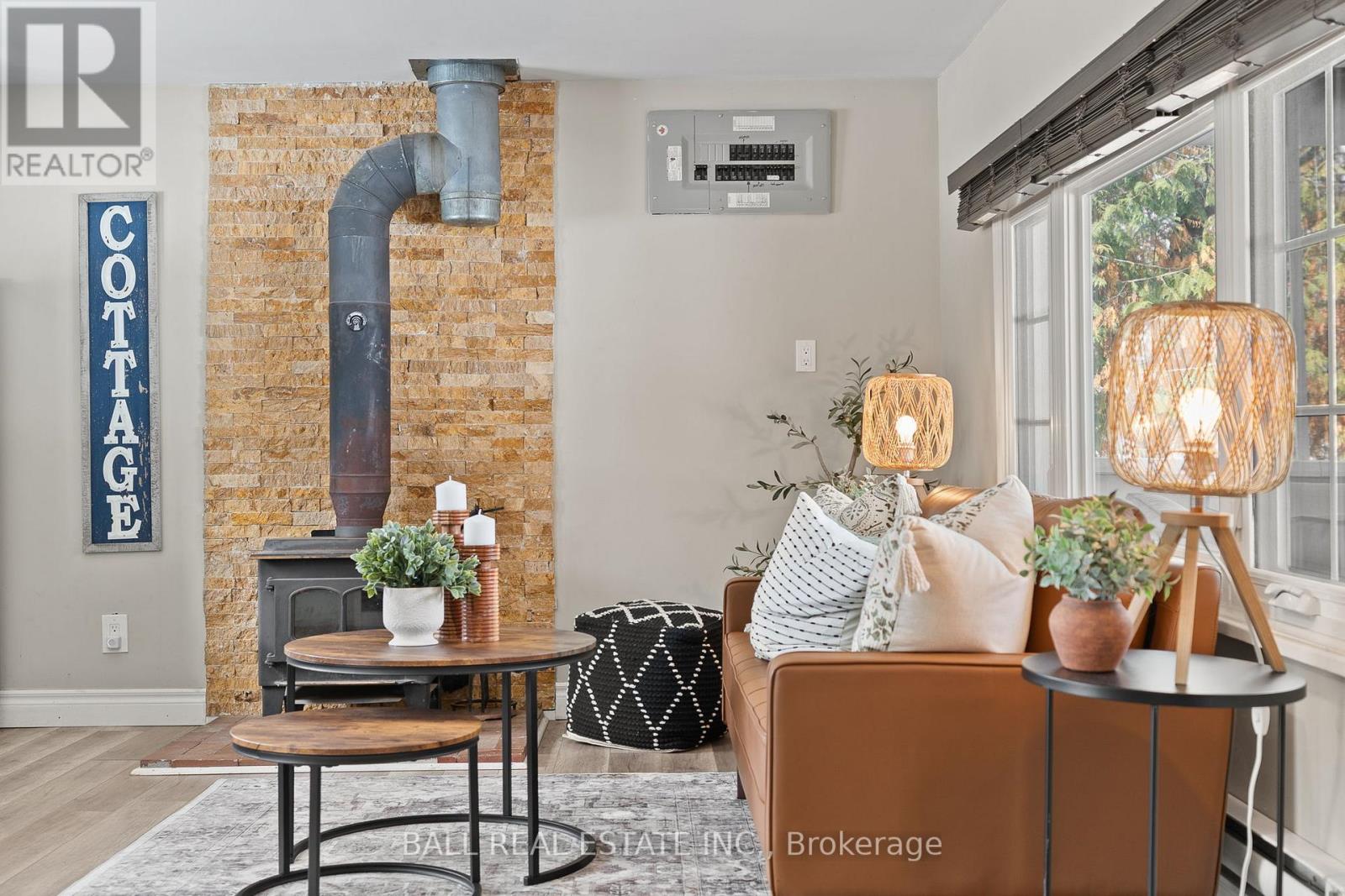 7 Manchester Trail, Kawartha Lakes, Ontario  K0M 1A0 - Photo 8 - X12845100