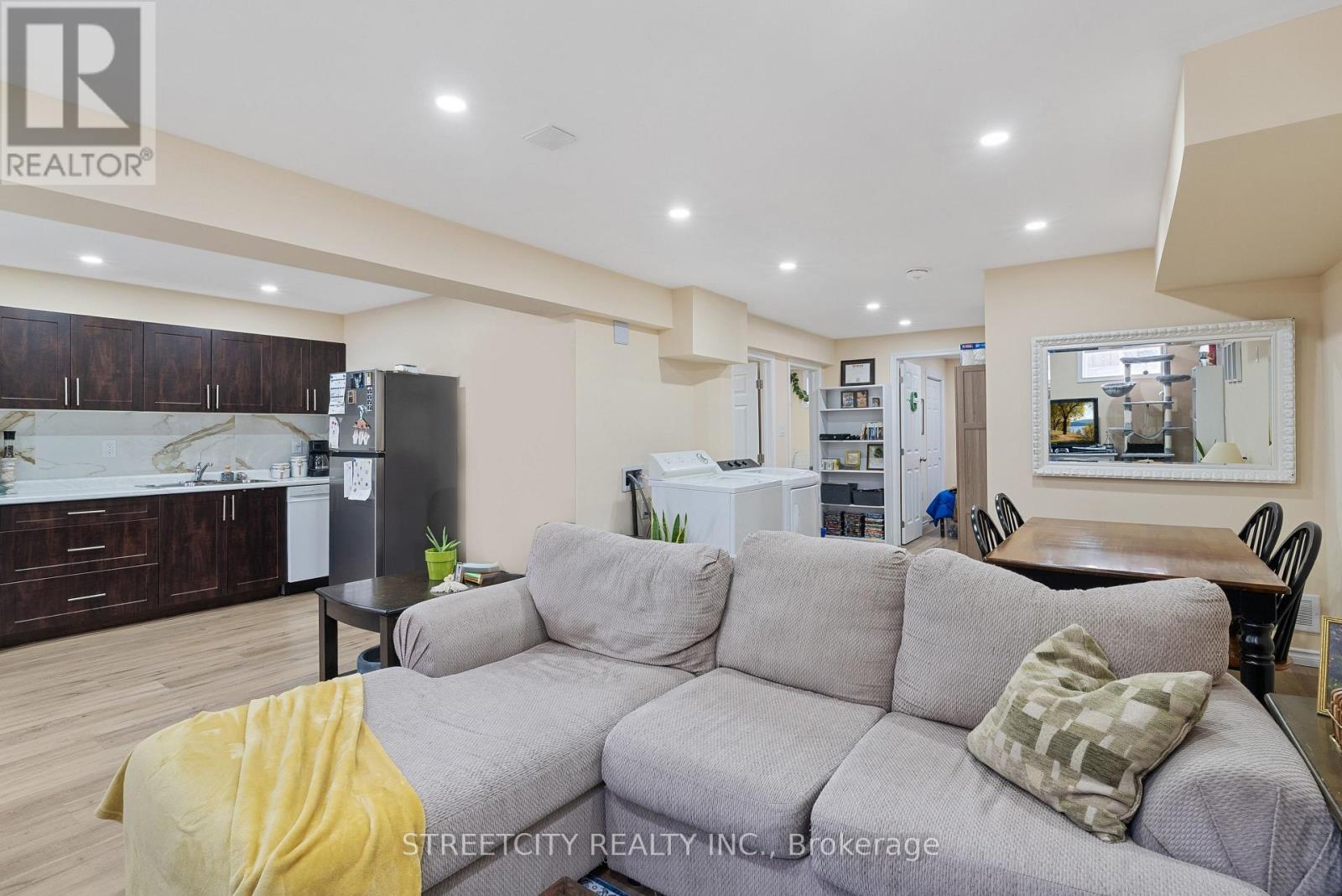 1619 Jubilee Drive, London North, Ontario  N6G 5K4 - Photo 29 - X12845046