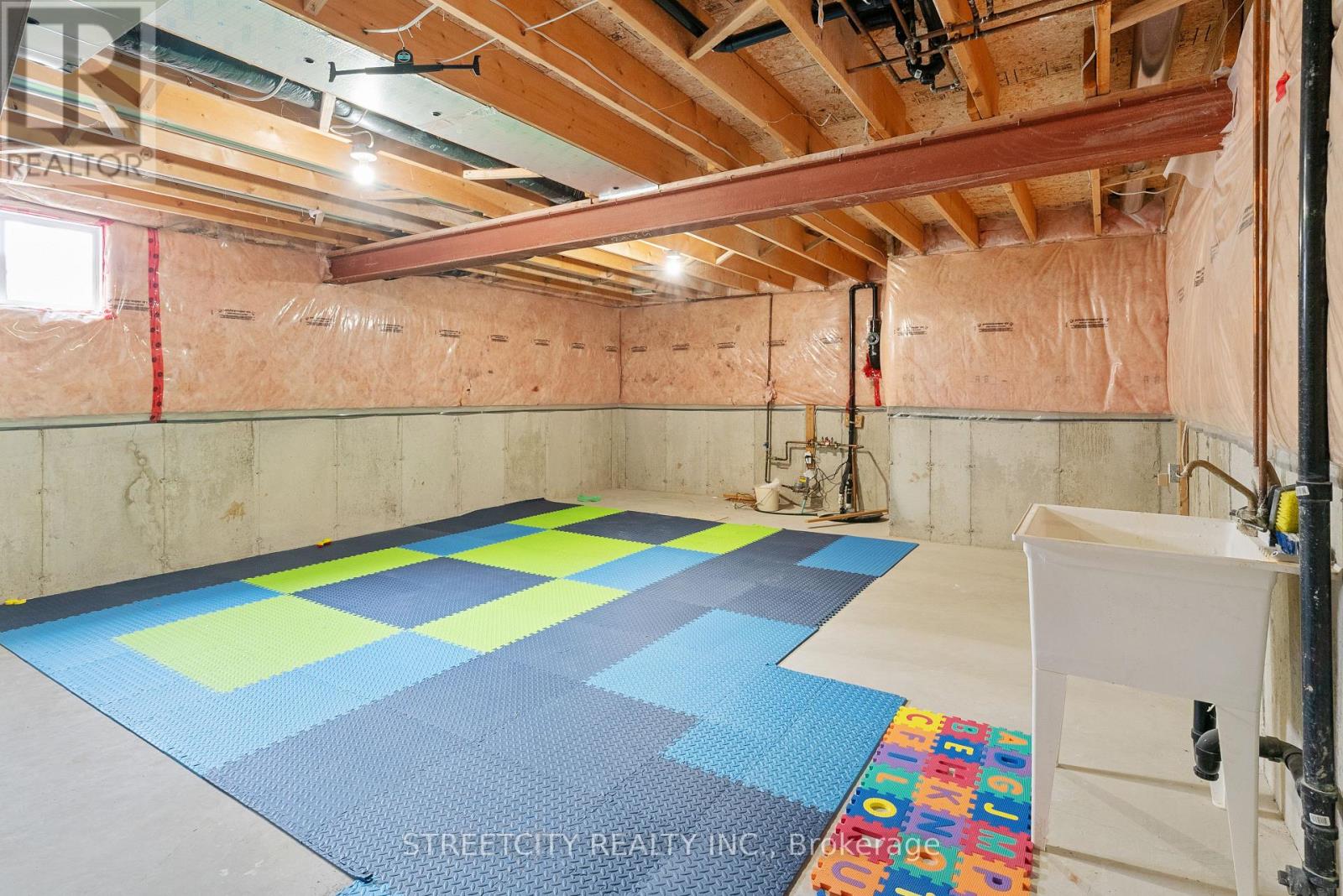 1619 Jubilee Drive, London North, Ontario  N6G 5K4 - Photo 39 - X12845046