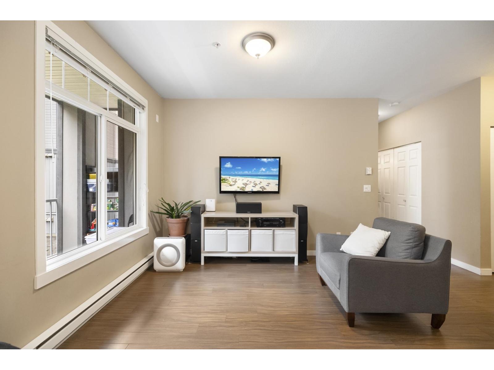 328 13277 108 Avenue, Surrey, British Columbia  V3T 0A9 - Photo 5 - R3095776