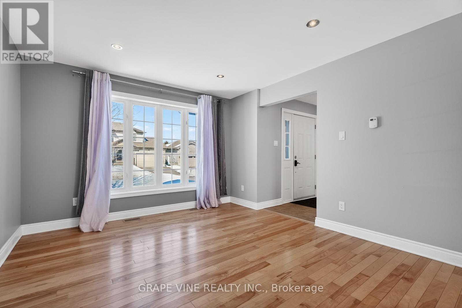 84 Settlement Lane, Russell, Ontario  K4R 0A4 - Photo 8 - X12844996