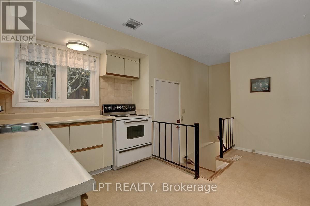 1771 Mcmaster Avenue, Ottawa, Ontario  K1H 6R7 - Photo 14 - X12845022