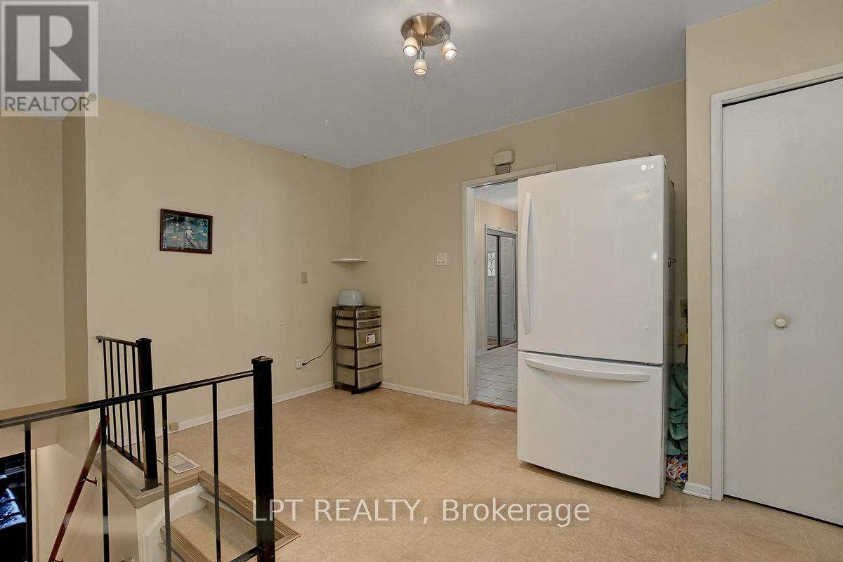 1771 Mcmaster Avenue, Ottawa, Ontario  K1H 6R7 - Photo 16 - X12845022