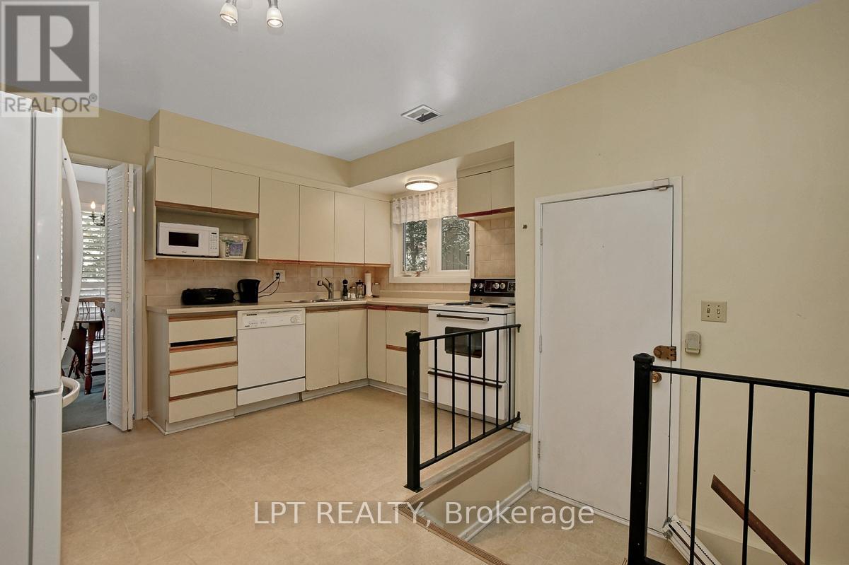 1771 Mcmaster Avenue, Ottawa, Ontario  K1H 6R7 - Photo 19 - X12845022