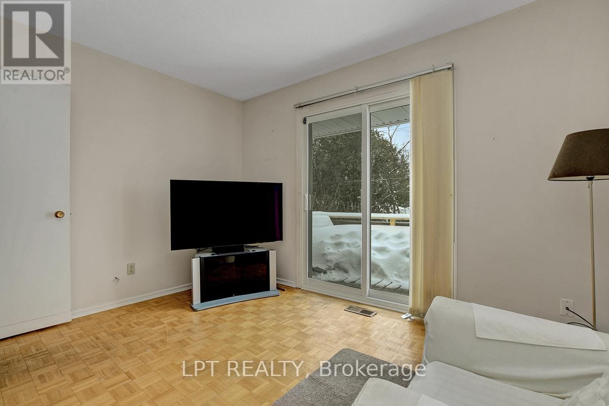1771 Mcmaster Avenue, Ottawa, Ontario  K1H 6R7 - Photo 24 - X12845022