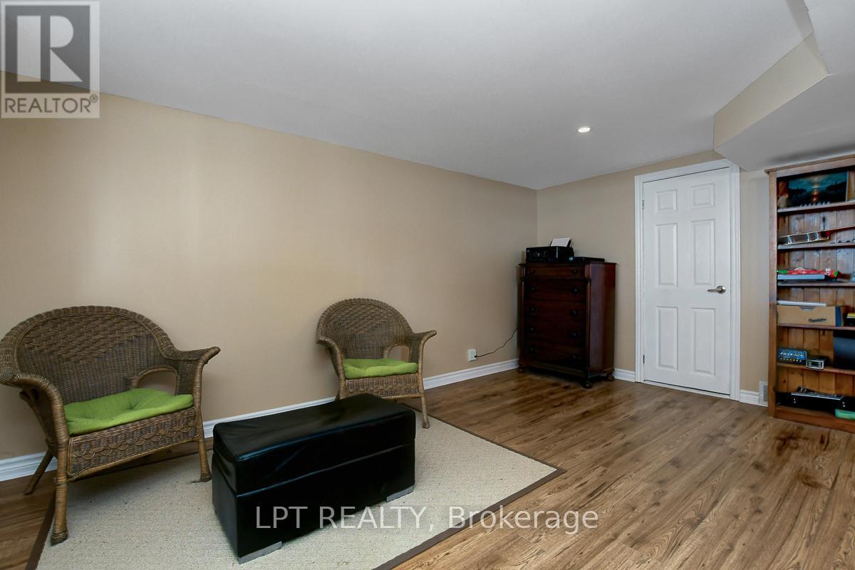 1771 Mcmaster Avenue, Ottawa, Ontario  K1H 6R7 - Photo 32 - X12845022