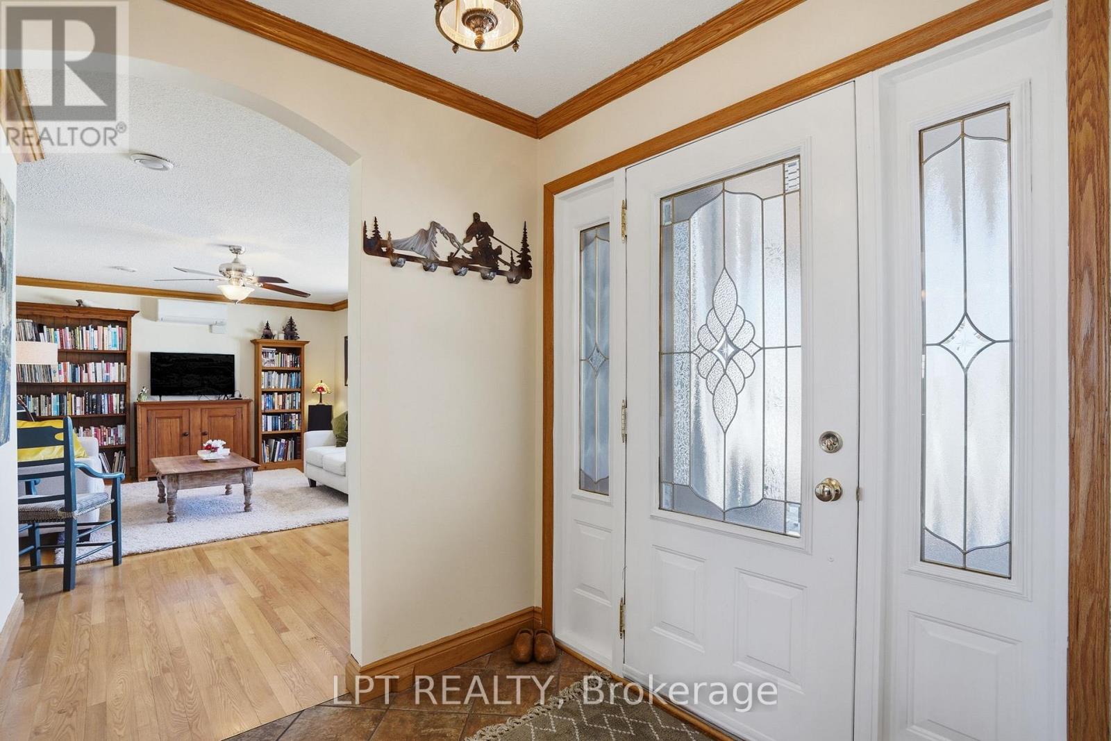 10 Orchard Street, Hawkesbury, Ontario  K6A 2V7 - Photo 13 - X12845060