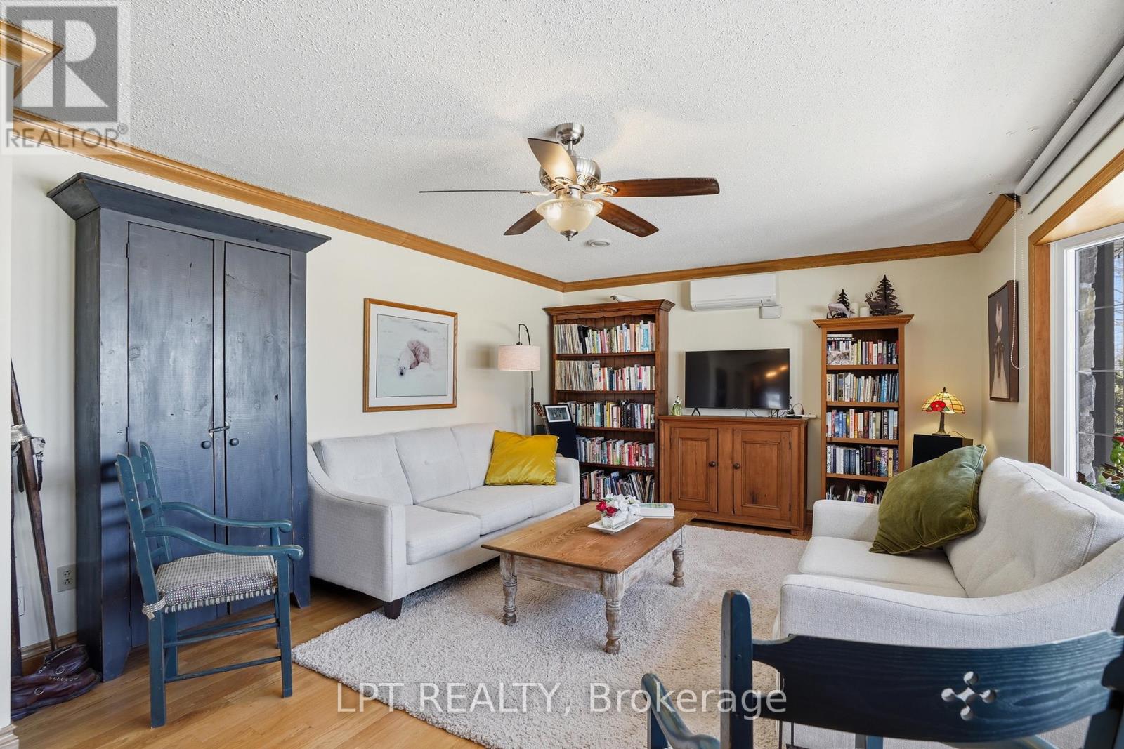 10 Orchard Street, Hawkesbury, Ontario  K6A 2V7 - Photo 15 - X12845060