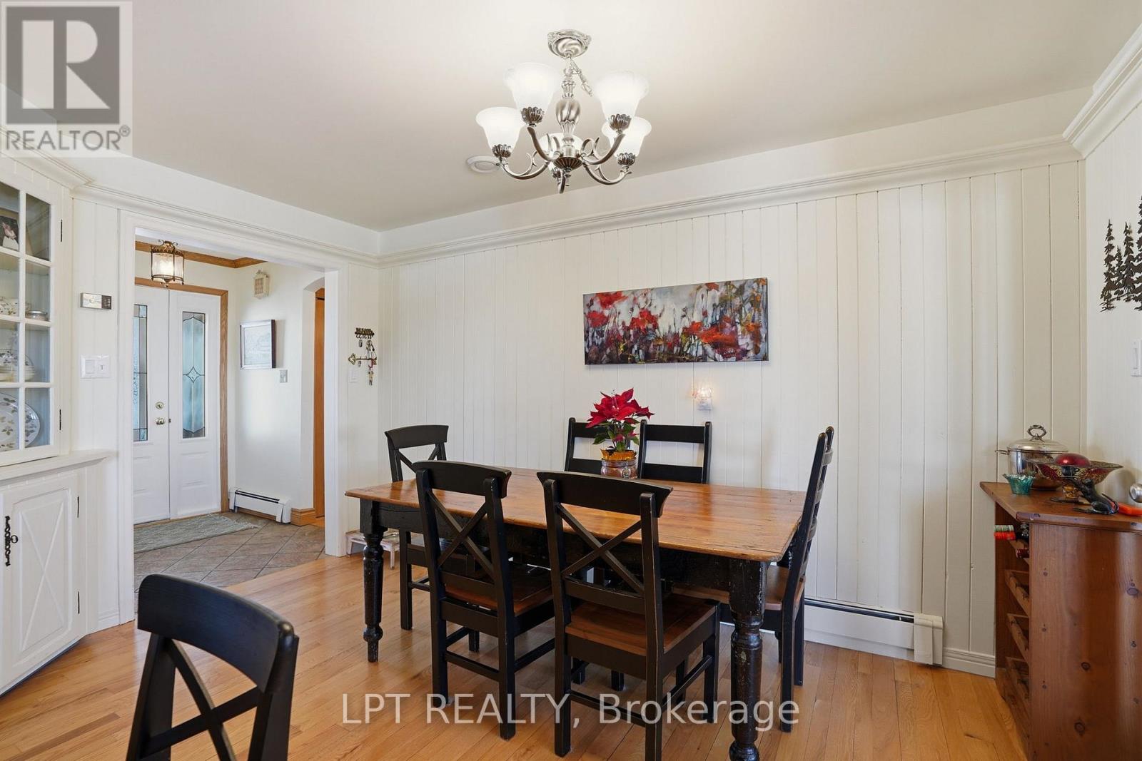 10 Orchard Street, Hawkesbury, Ontario  K6A 2V7 - Photo 19 - X12845060