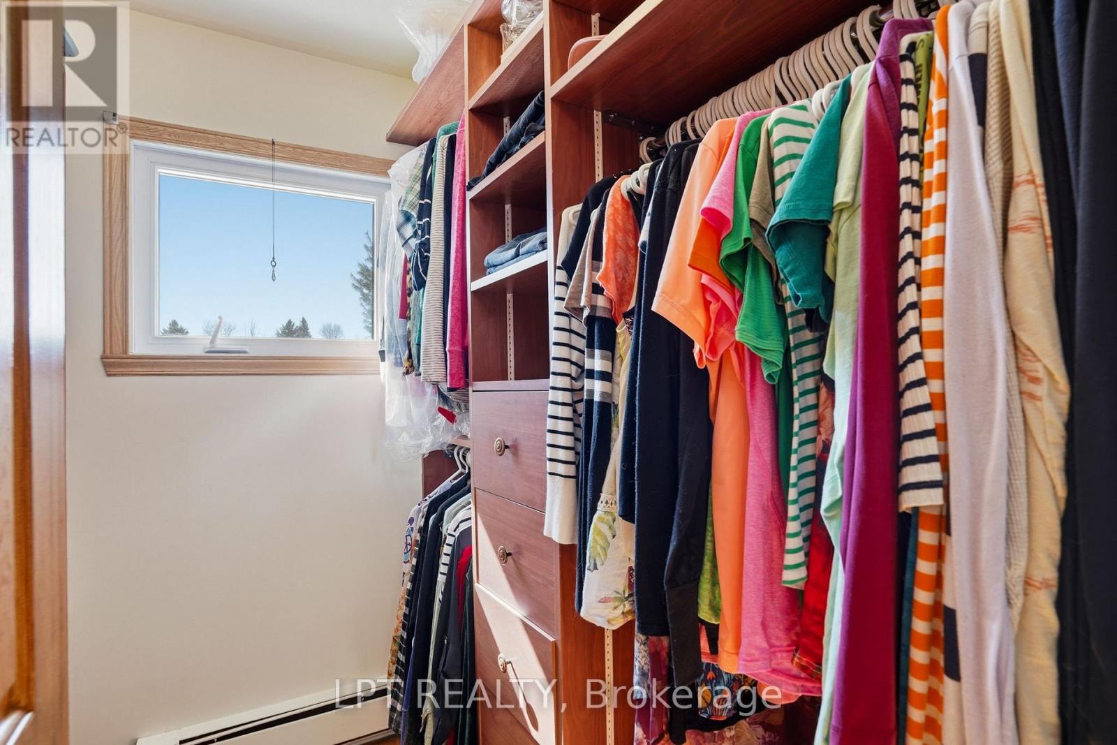 10 Orchard Street, Hawkesbury, Ontario  K6A 2V7 - Photo 30 - X12845060