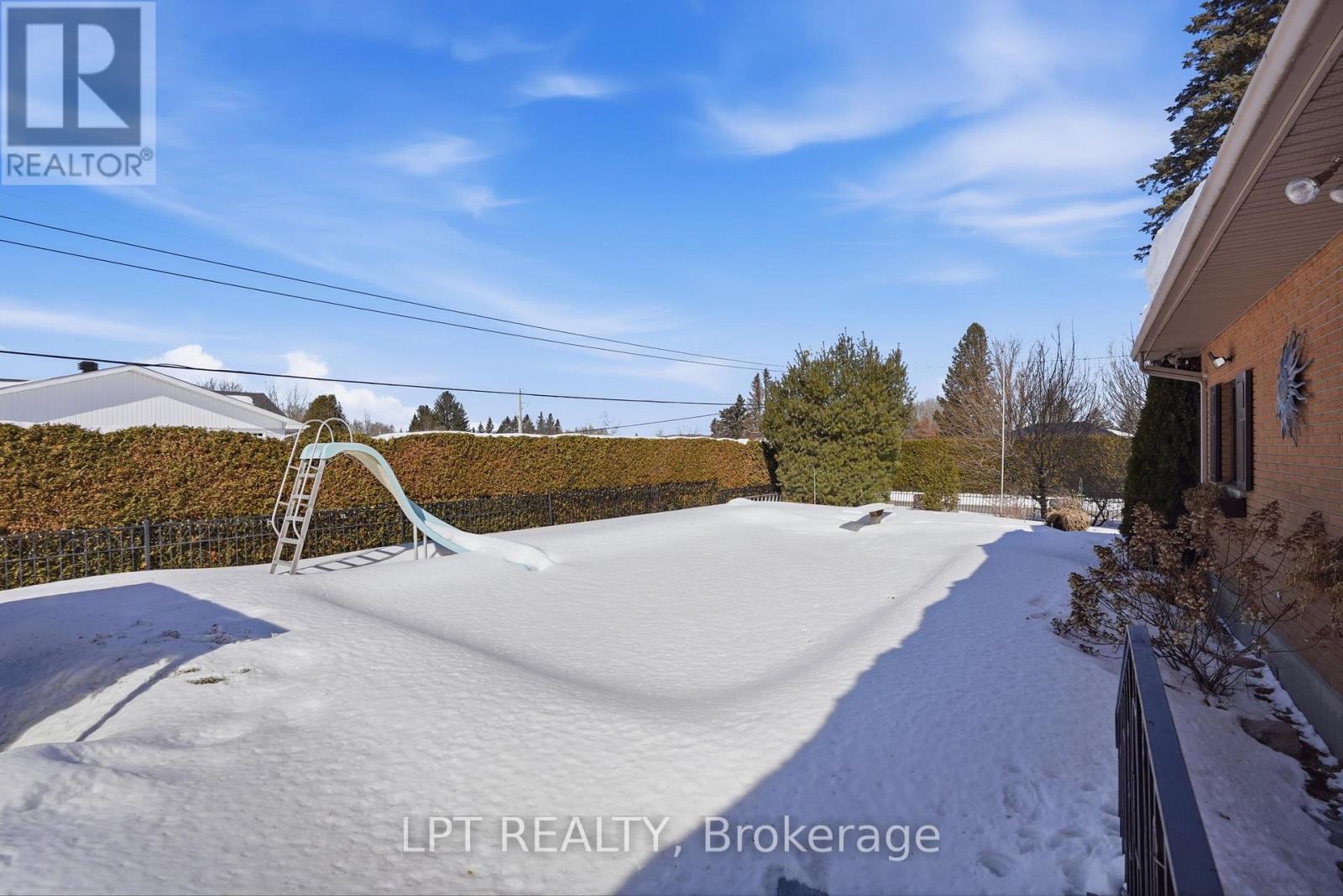 10 Orchard Street, Hawkesbury, Ontario  K6A 2V7 - Photo 45 - X12845060