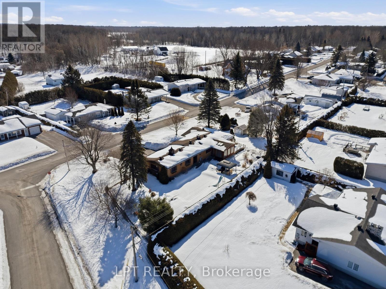10 Orchard Street, Hawkesbury, Ontario  K6A 2V7 - Photo 47 - X12845060