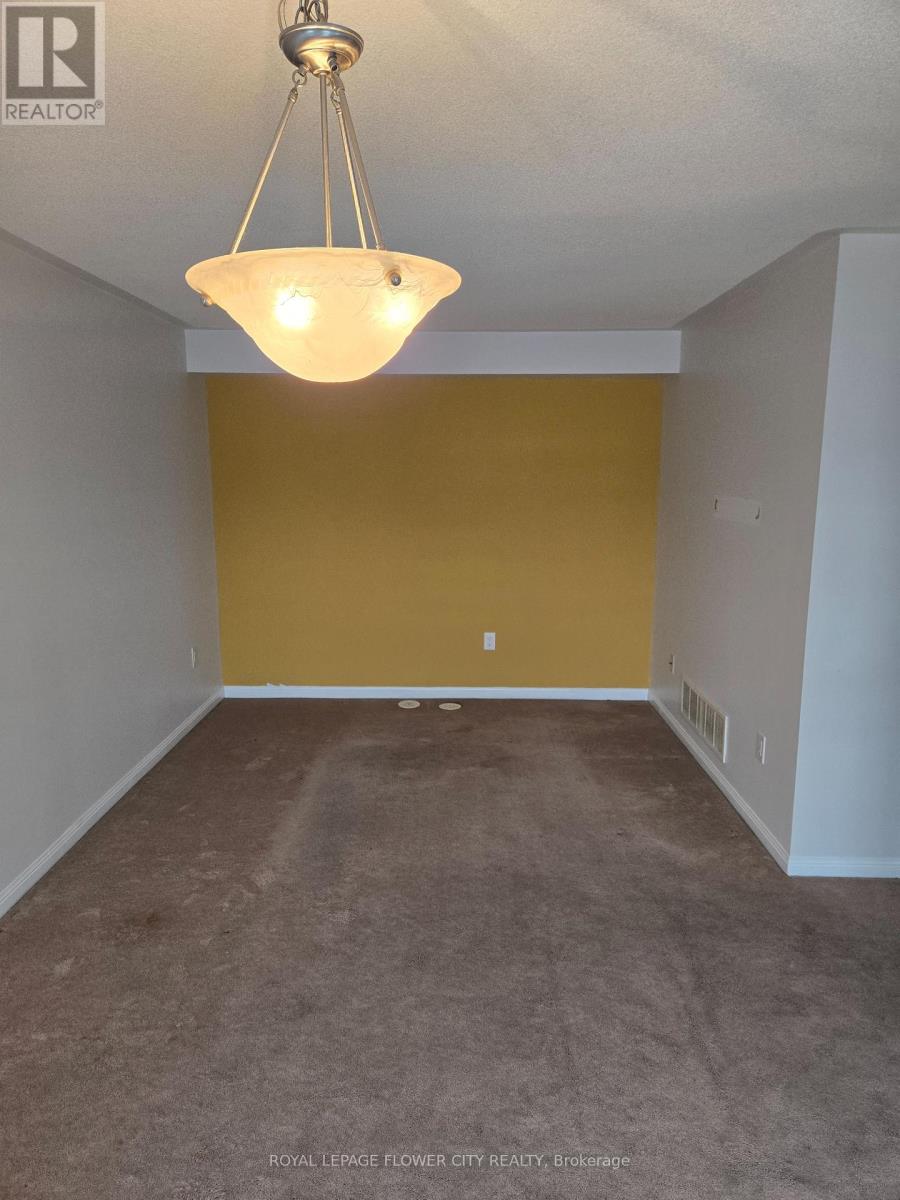 495 Mcjannett Avenue, Milton, Ontario  L9T 7T8 - Photo 10 - W12837992