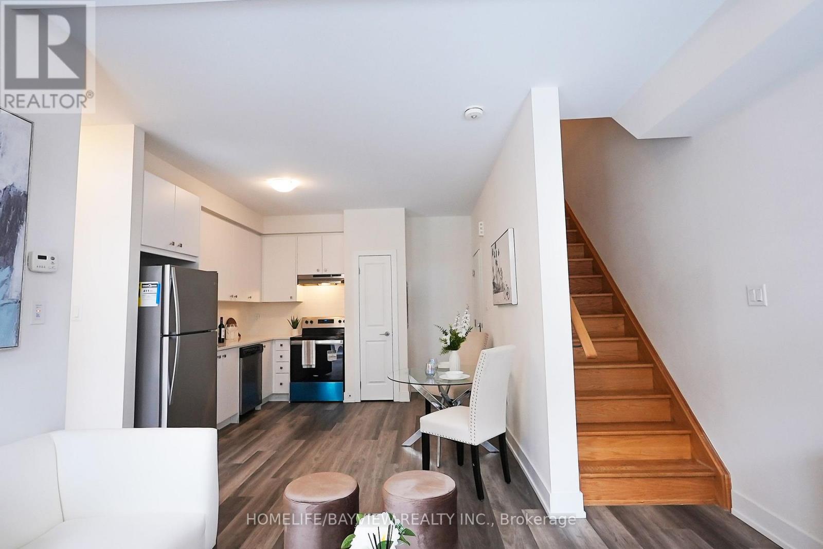 17 - 8 Sayers Lane, Richmond Hill, Ontario  L4E 1J4 - Photo 10 - N12825764