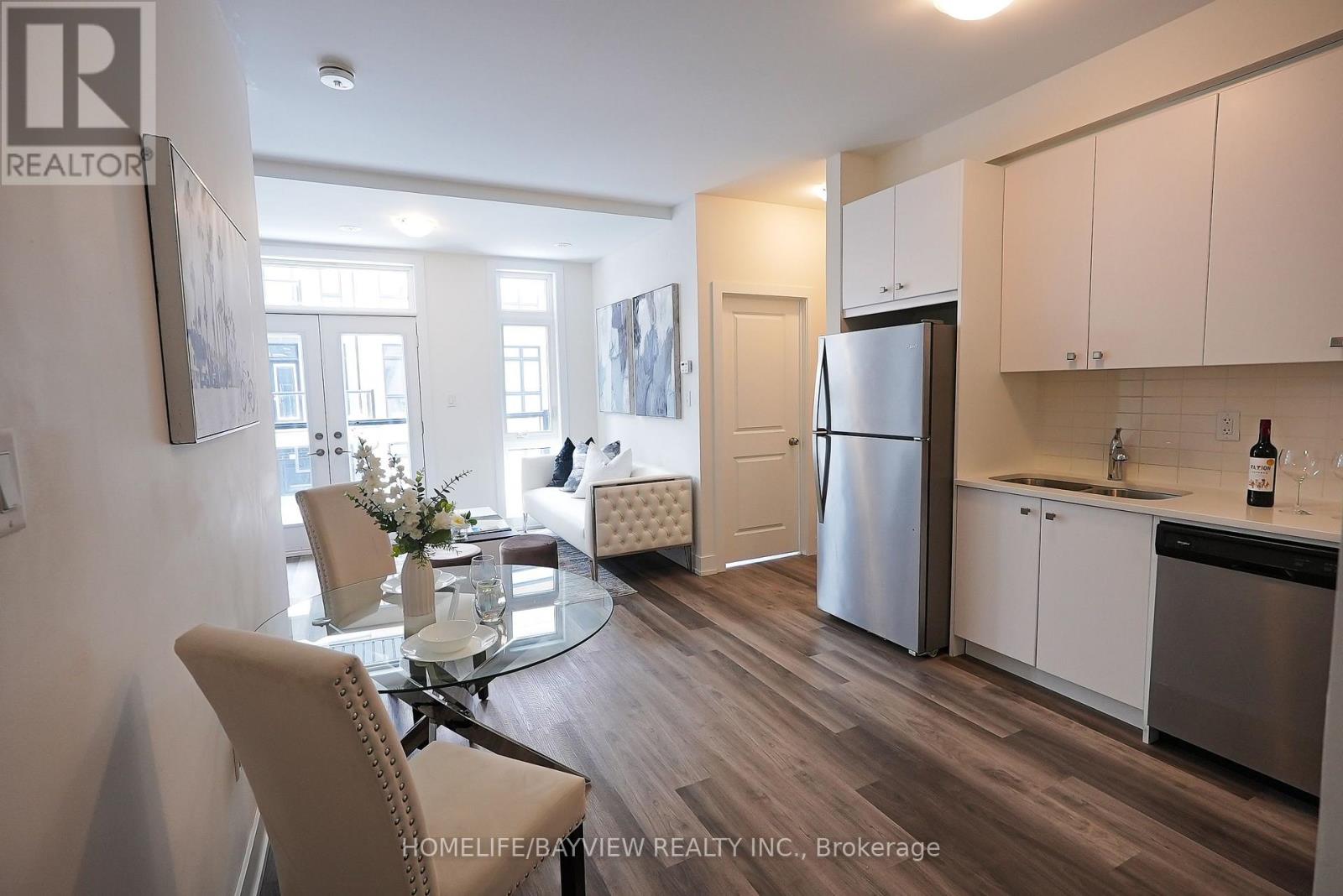 17 - 8 Sayers Lane, Richmond Hill, Ontario  L4E 1J4 - Photo 13 - N12825764