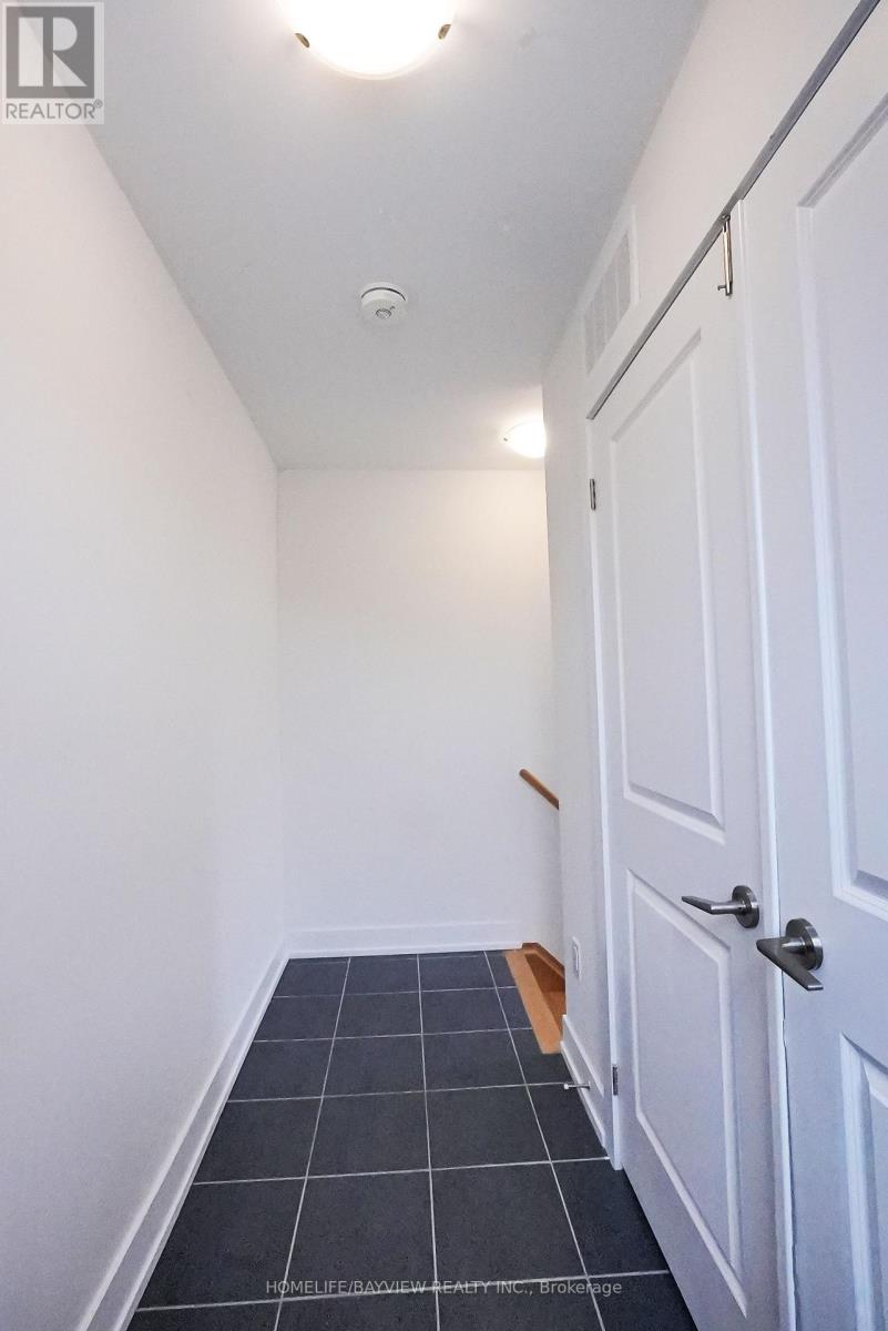 17 - 8 Sayers Lane, Richmond Hill, Ontario  L4E 1J4 - Photo 38 - N12825764