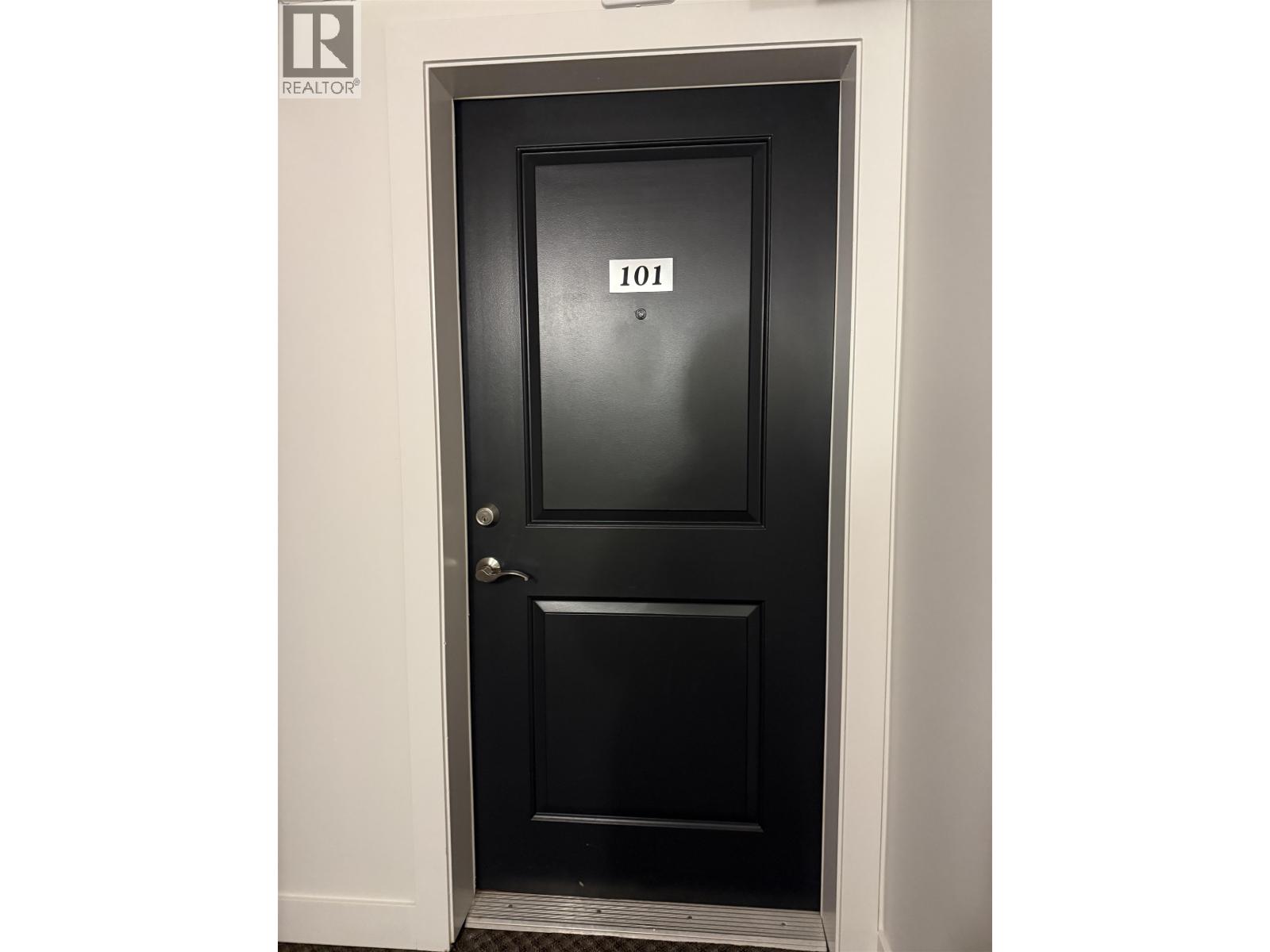 101 2228 Welcher Avenue, Port Coquitlam, British Columbia  V3C 1X3 - Photo 2 - R3095934