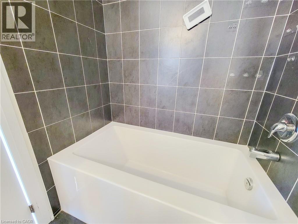 457 Provident Way, Mount Hope, Ontario  L0R 1W0 - Photo 37 - 40771659