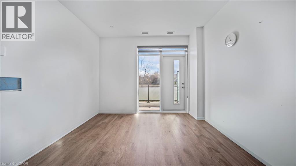 95 Dundas Street Unit# 004, Oakville, Ontario  L6M 5N4 - Photo 6 - 40809630