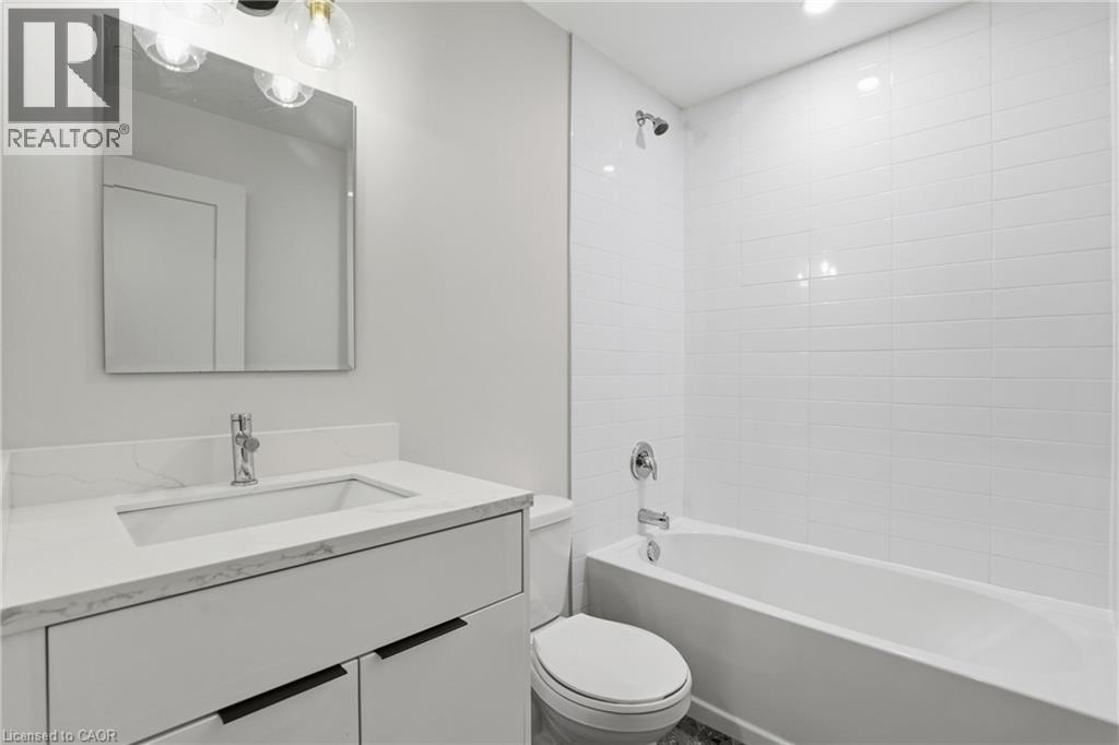 24 Augusta Street Unit# 407, Hamilton, Ontario  L8N 1P7 - Photo 8 - 40809522