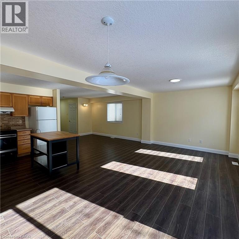 629 Violet Street, Waterloo, Ontario  N2V 2V9 - Photo 12 - 40808403